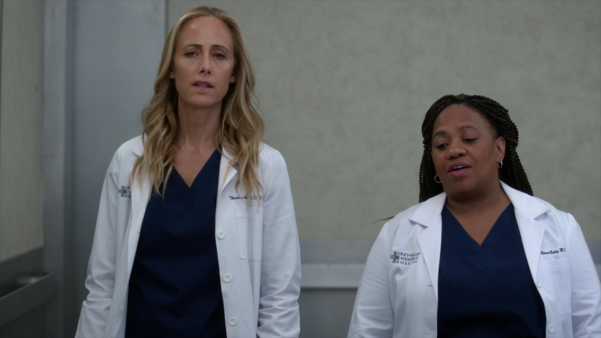 Greys_Anatomy_S19E08_0753.jpg