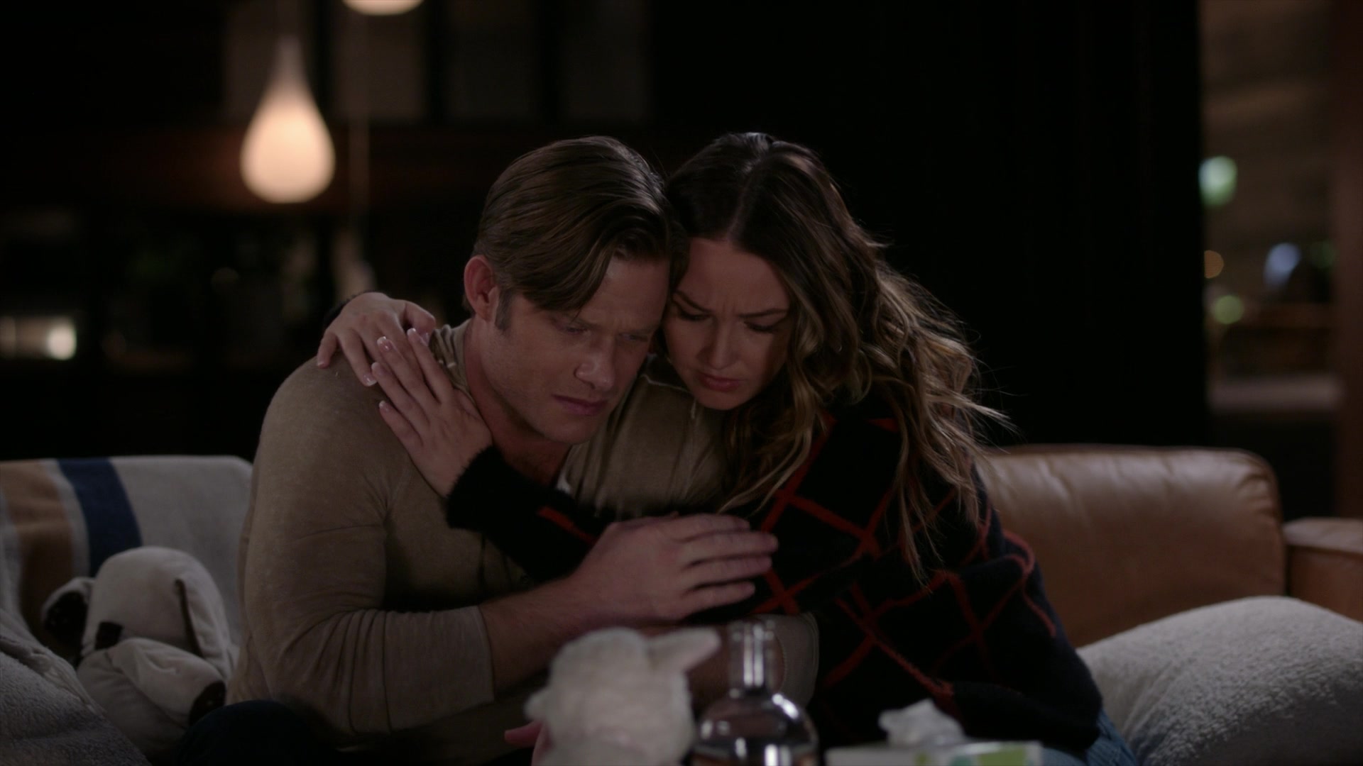 Greys_Anatomy_S19E08_1965.jpg