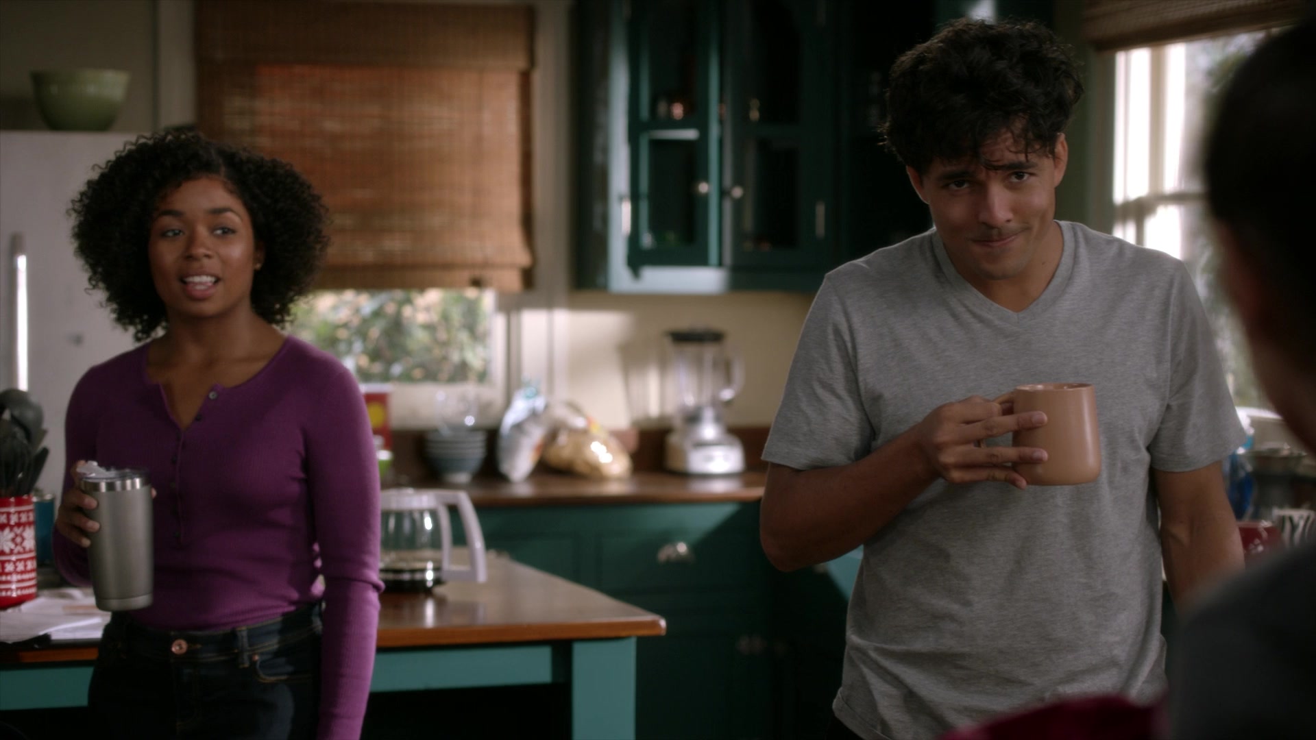 Greys_Anatomy_S19E10_0054.jpg