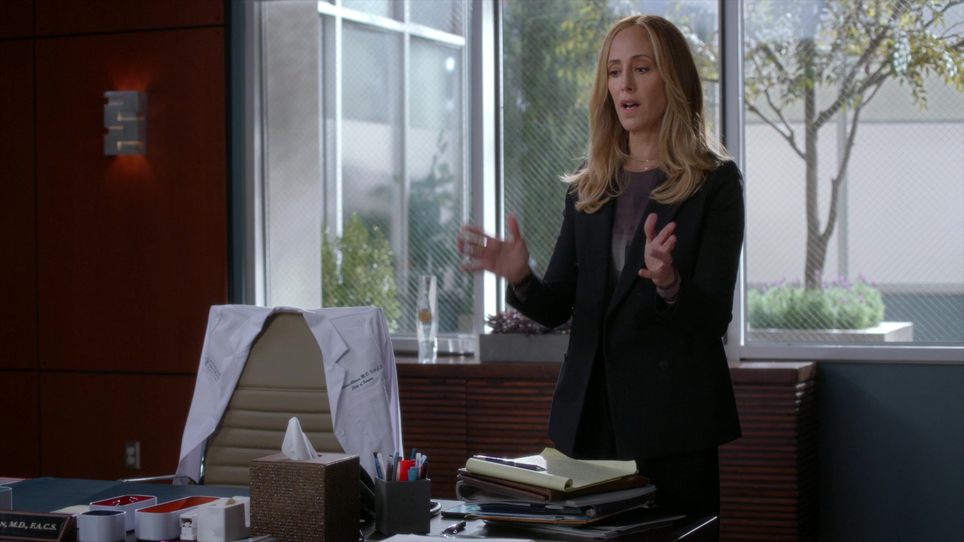 Greys_Anatomy_S19E10_0179.jpg