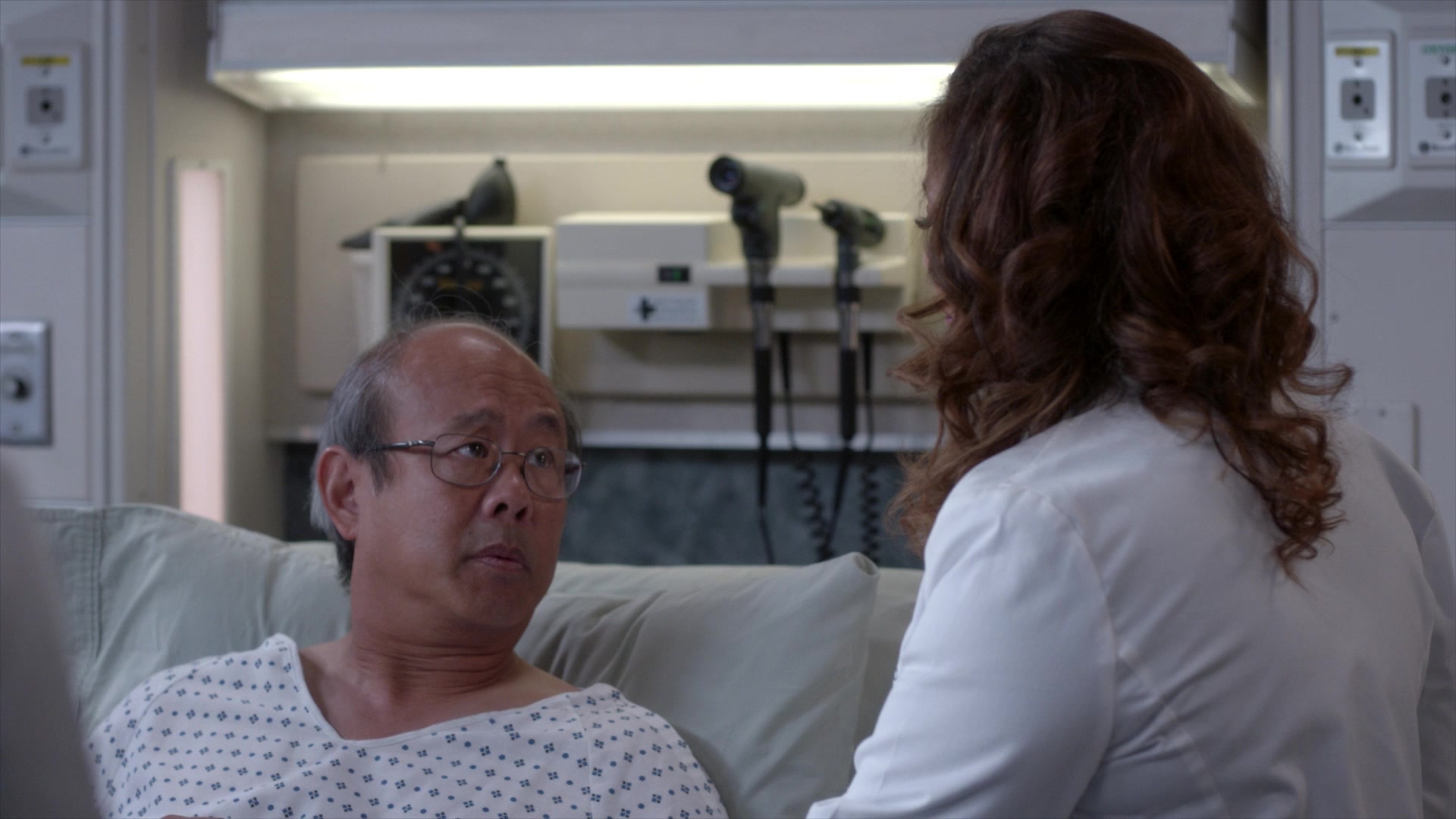 Greys_Anatomy_S19E10_0487.jpg