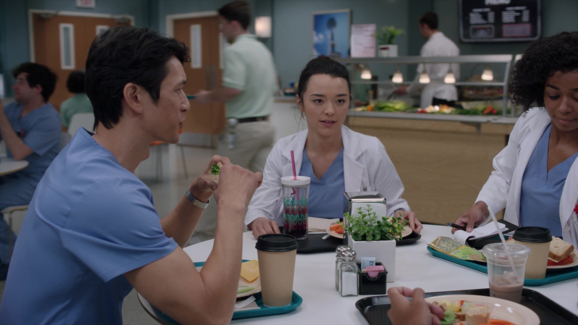 Greys_Anatomy_S19E10_0681.jpg