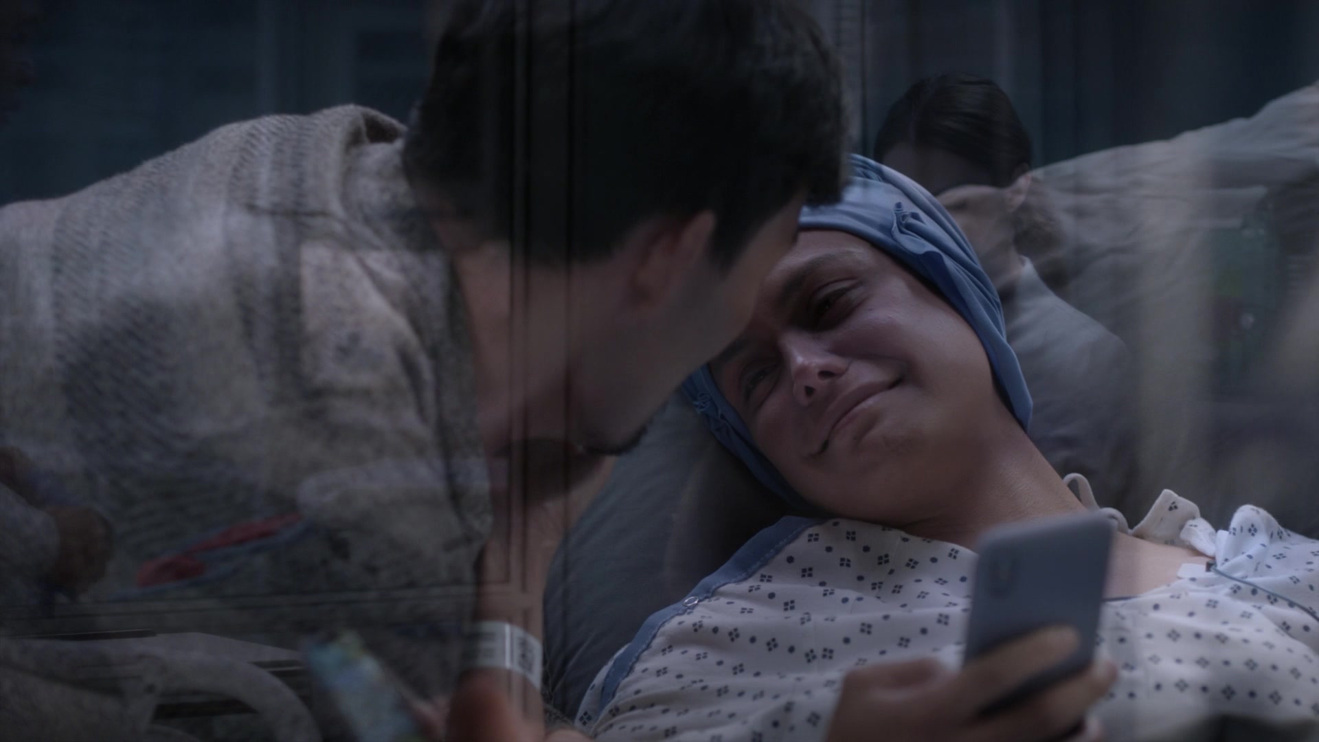 Greys_Anatomy_S19E10_1395.jpg