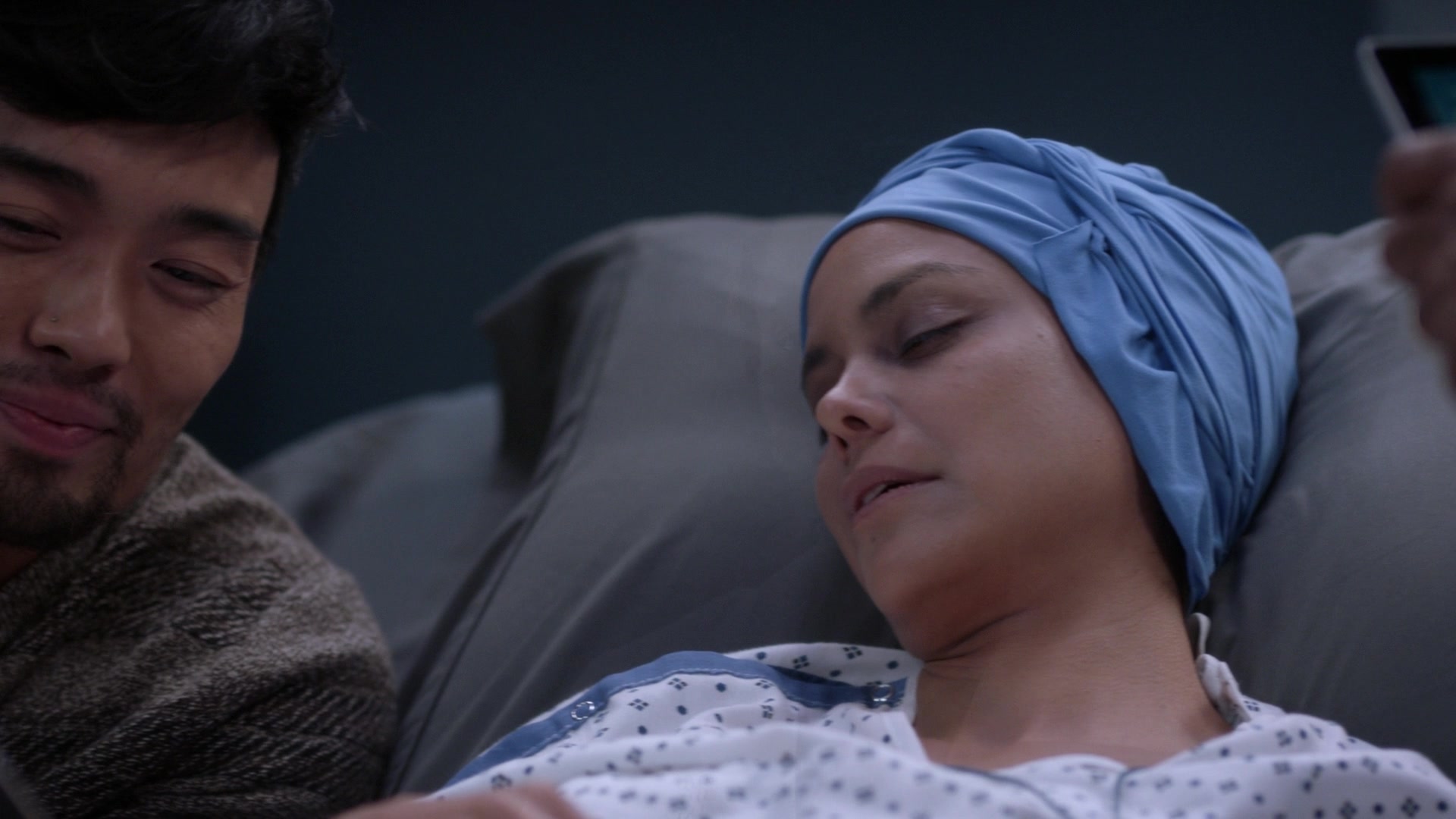 Greys_Anatomy_S19E10_1409.jpg
