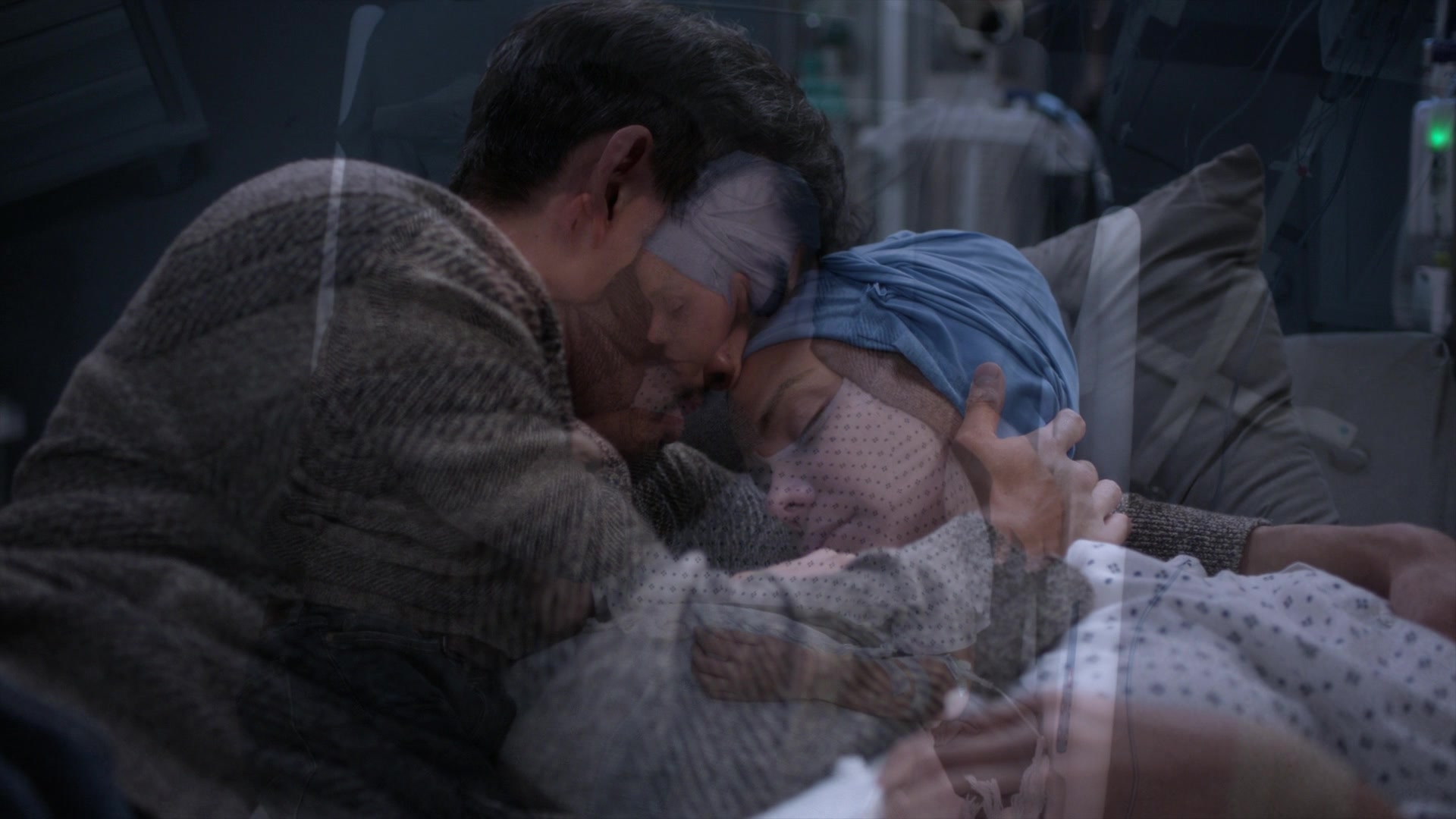 Greys_Anatomy_S19E10_1459.jpg