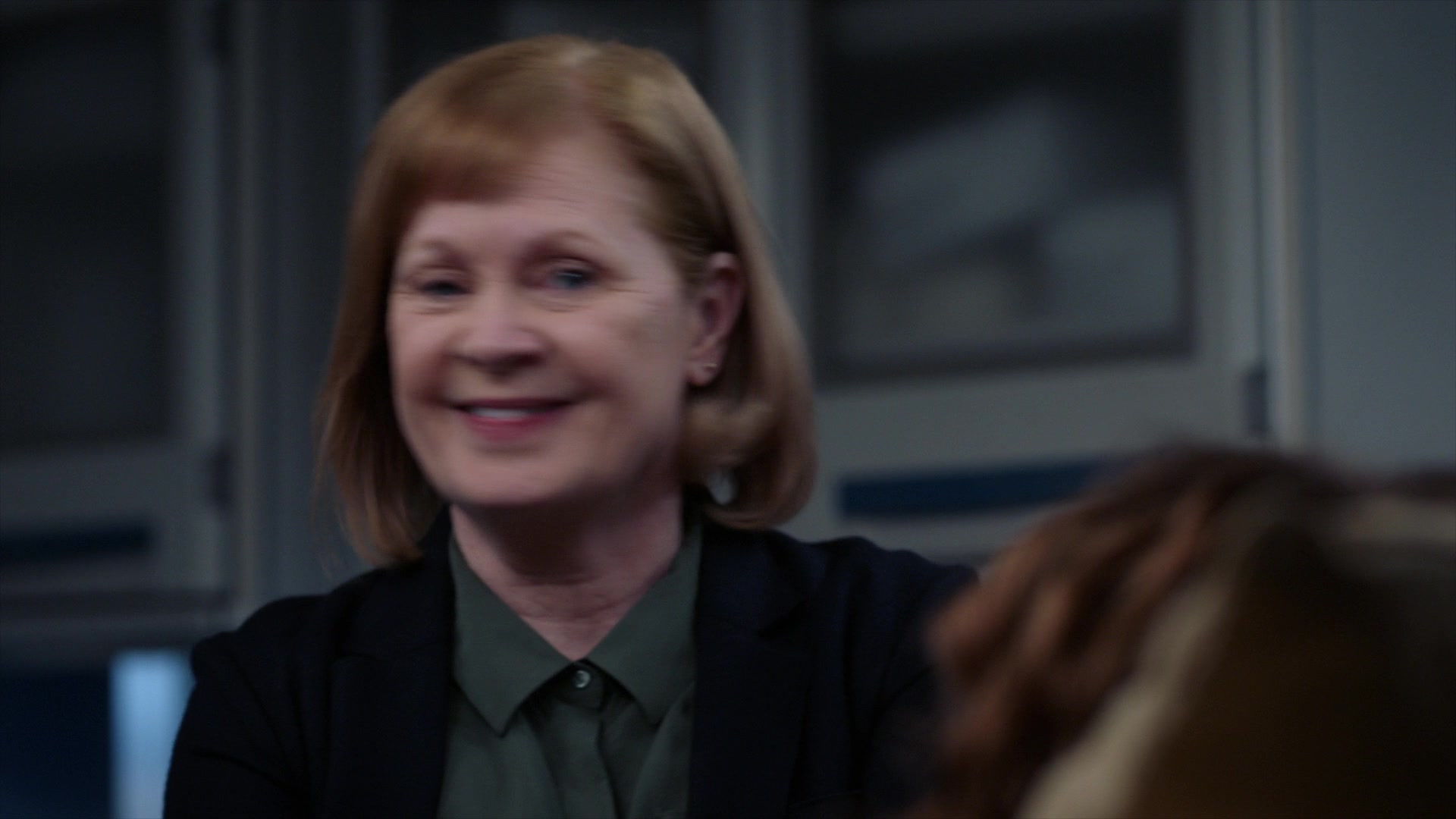 Greys_Anatomy_S19E10_1543.jpg