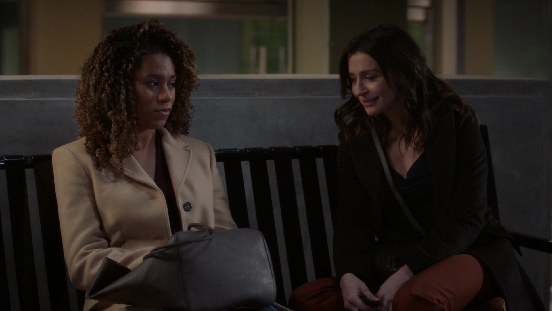 Greys_Anatomy_S19E10_1927.jpg