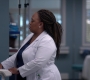 Greys_Anatomy_S19E10_1225.jpg