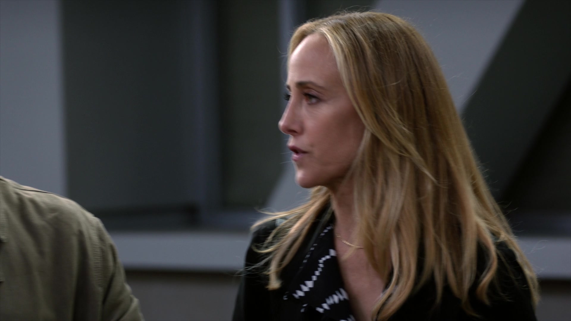 Greys_Anatomy_S19E11_0097.jpg