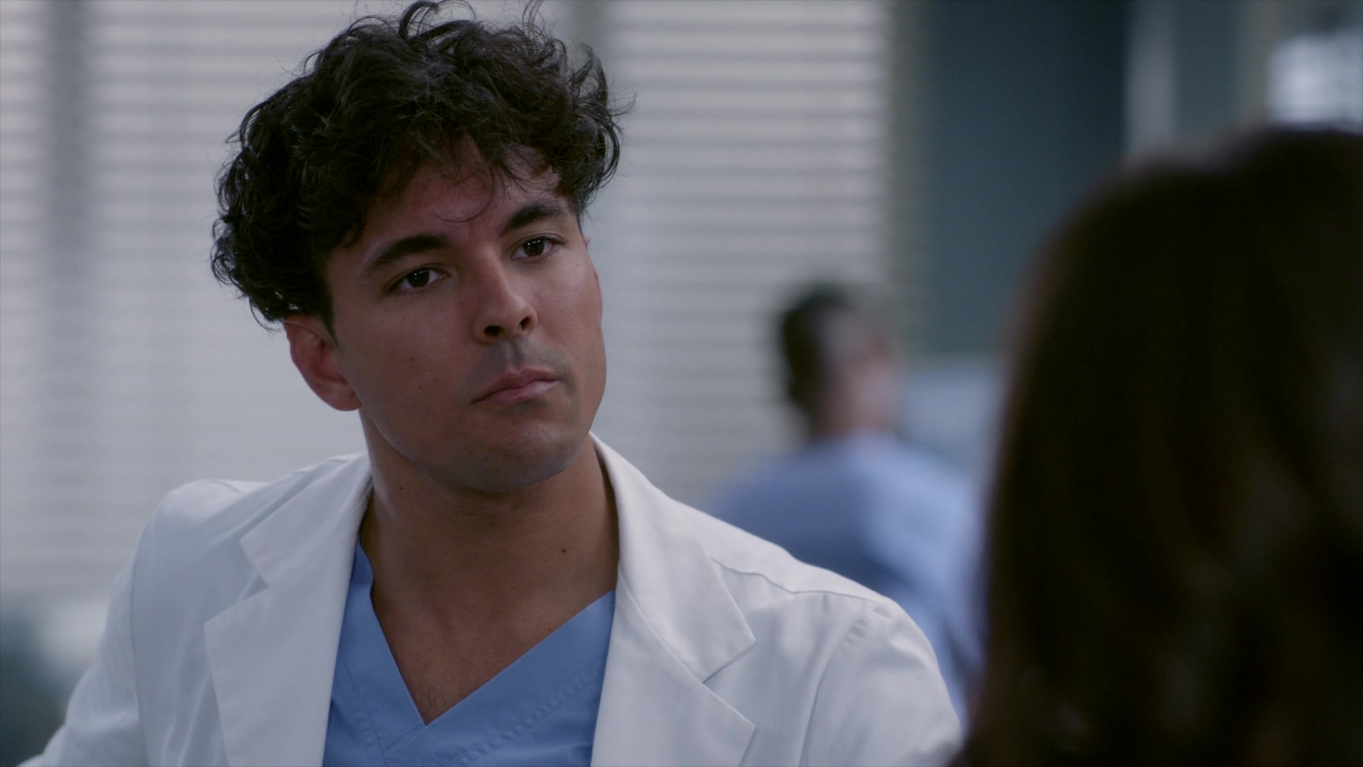 Greys_Anatomy_S19E11_0797.jpg