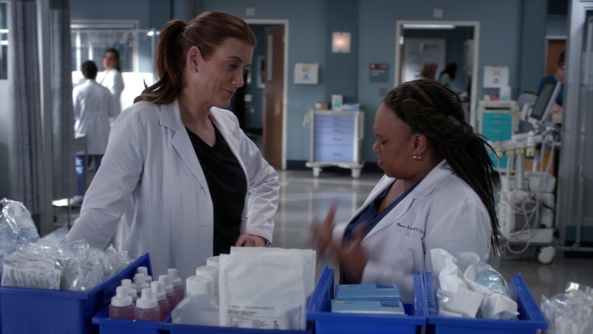 Greys_Anatomy_S19E11_0898.jpg
