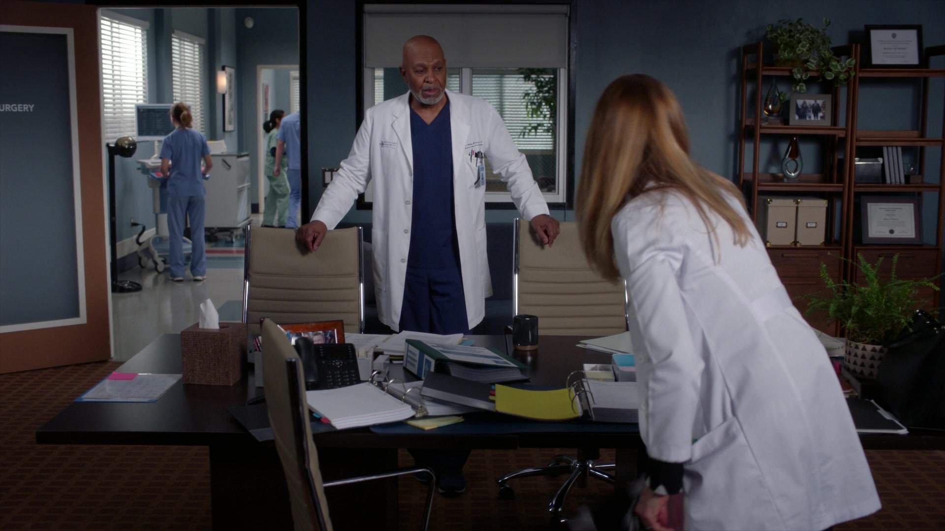 Greys_Anatomy_S19E11_0946.jpg
