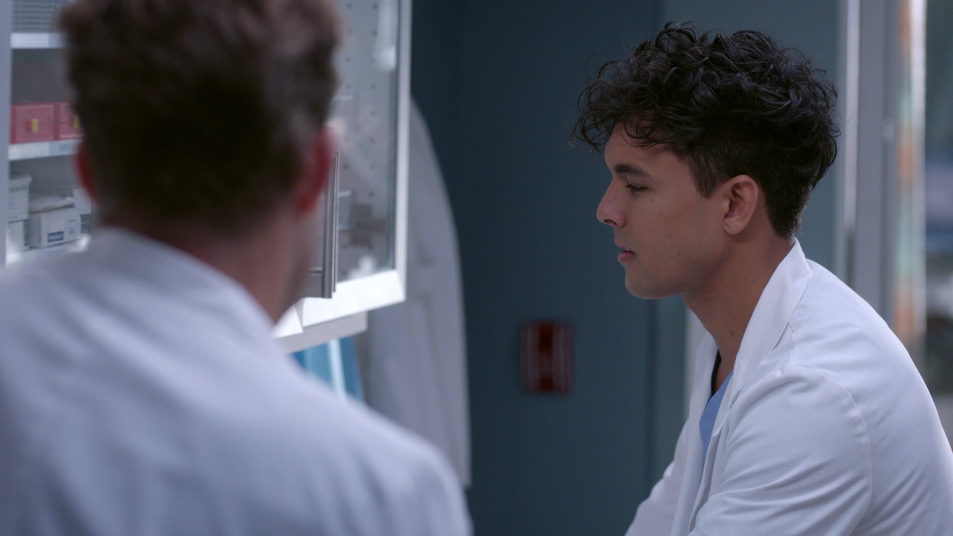 Greys_Anatomy_S19E11_1183.jpg