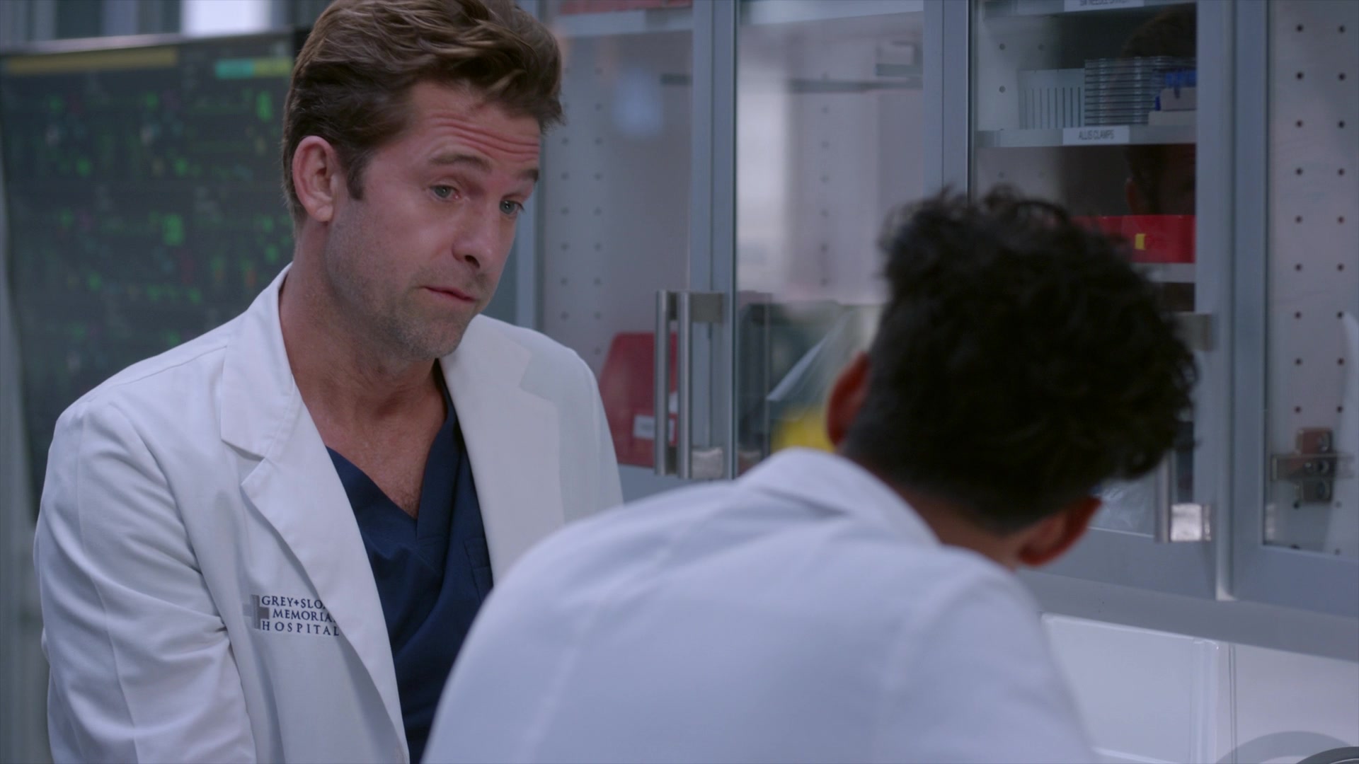 Greys_Anatomy_S19E11_1201.jpg