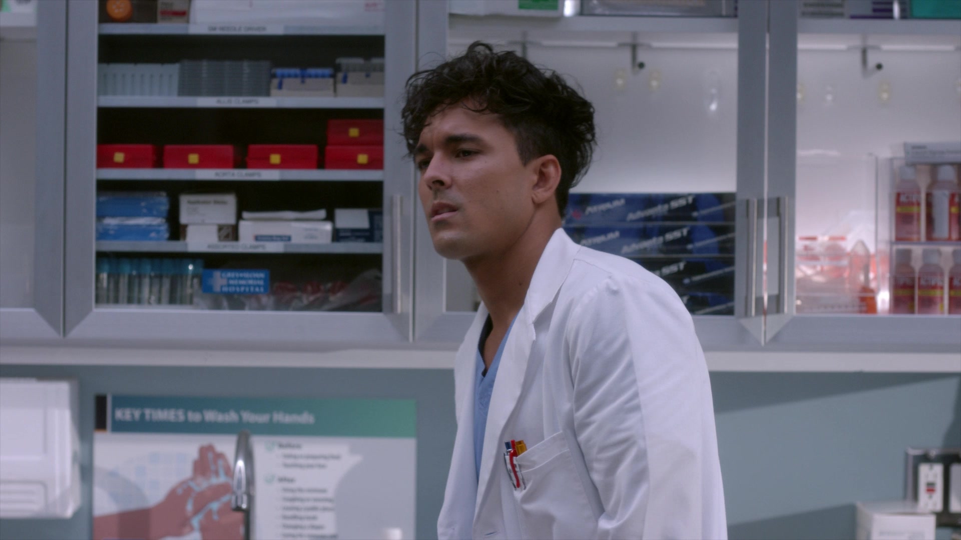 Greys_Anatomy_S19E11_1236.jpg