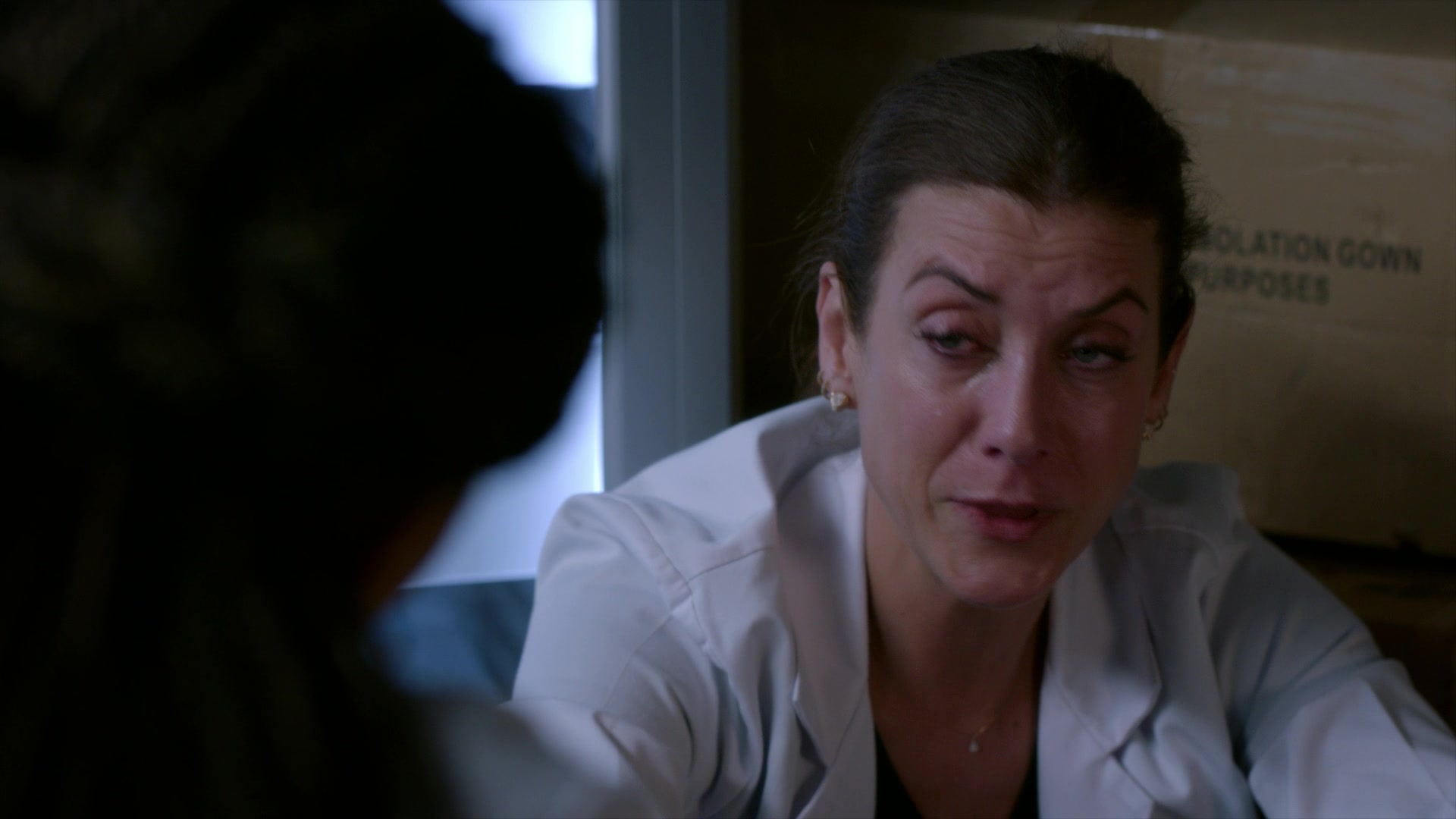 Greys_Anatomy_S19E11_1320.jpg