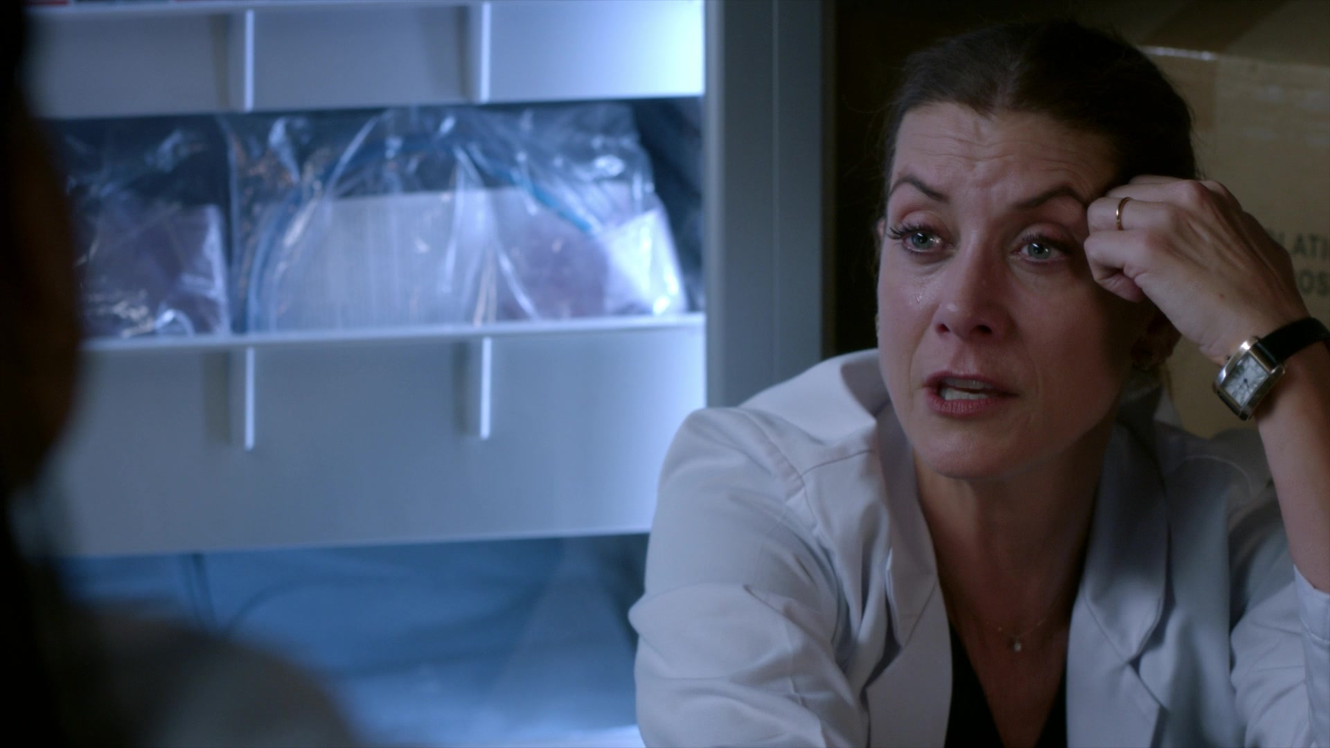 Greys_Anatomy_S19E11_1329.jpg