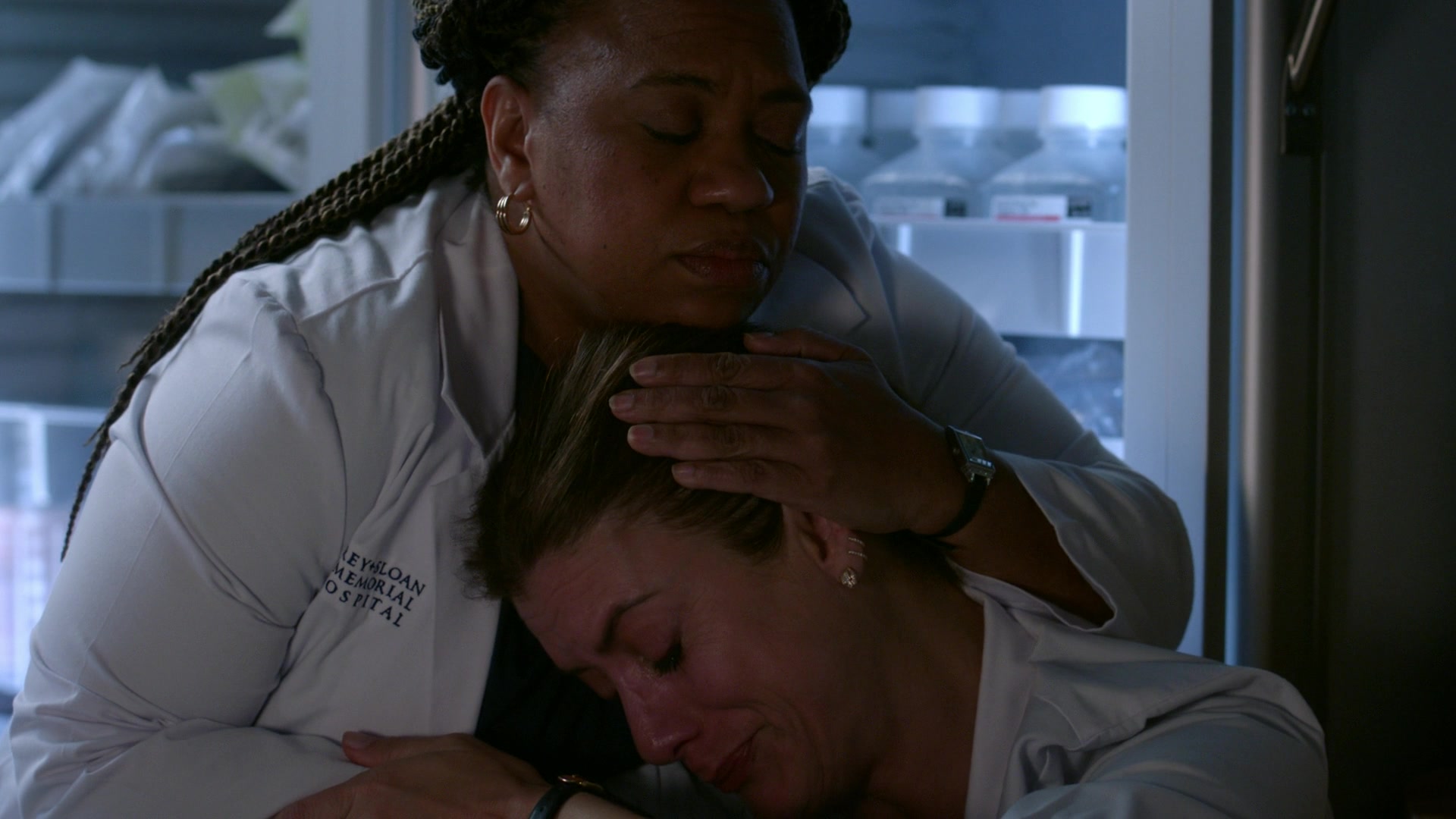 Greys_Anatomy_S19E11_1344.jpg