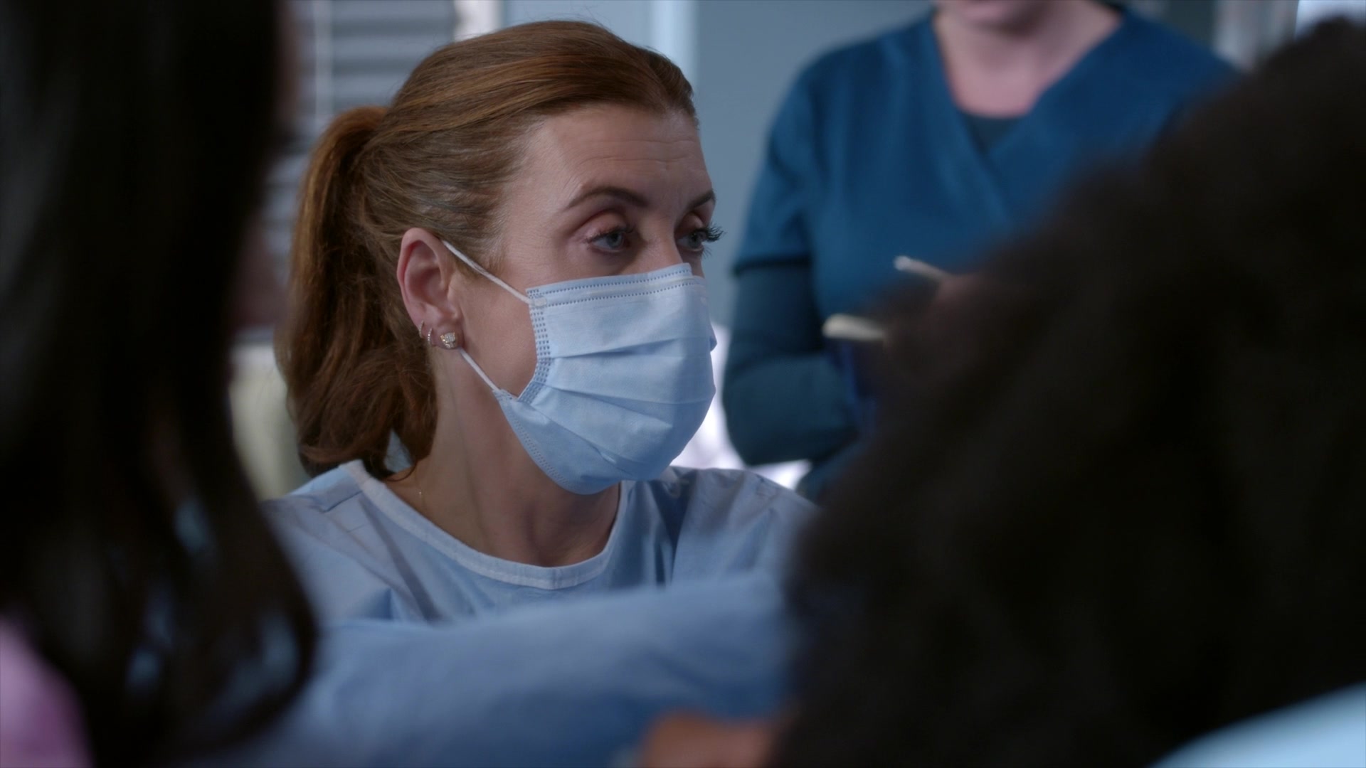 Greys_Anatomy_S19E11_1549.jpg