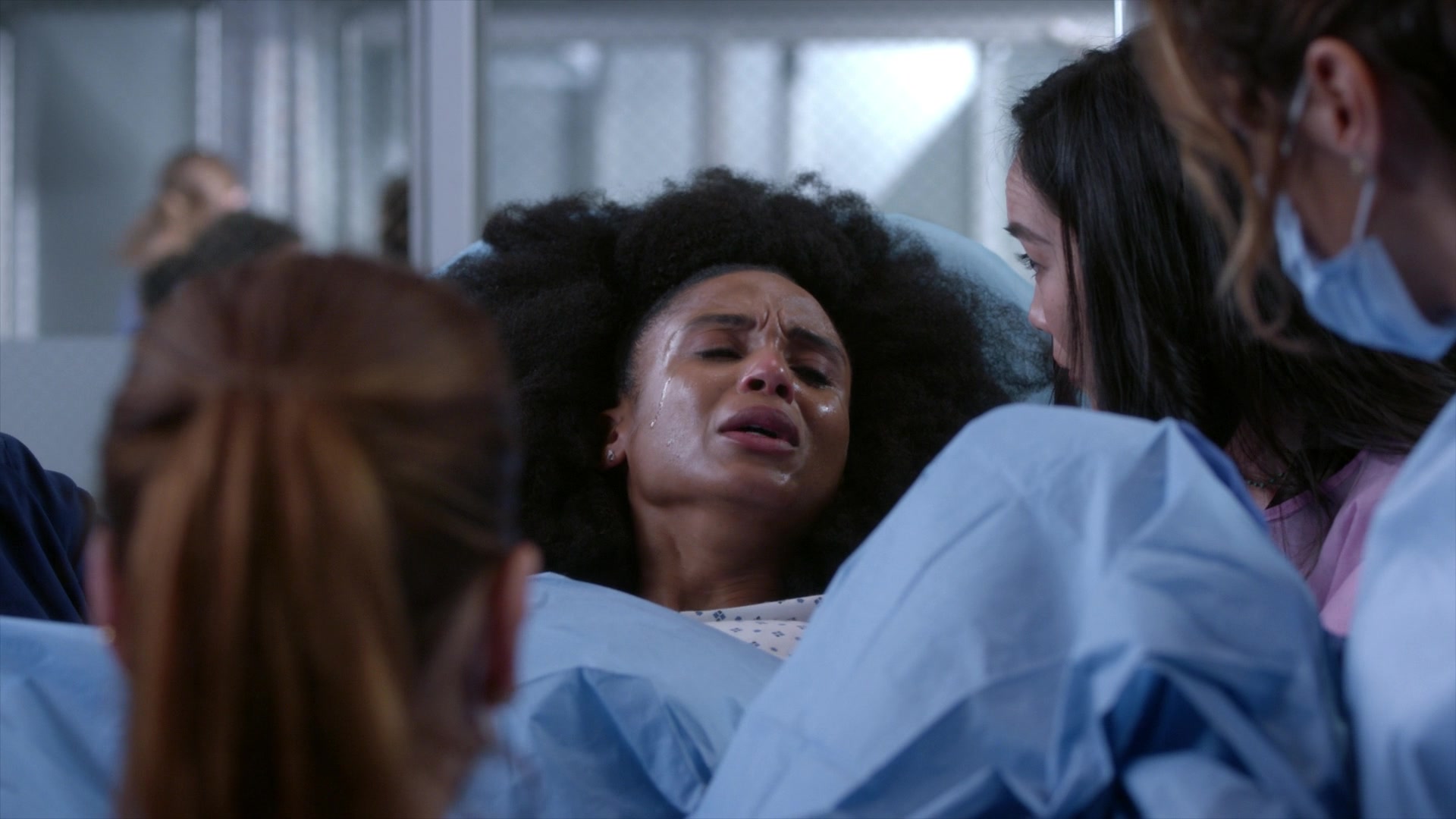 Greys_Anatomy_S19E11_1626.jpg