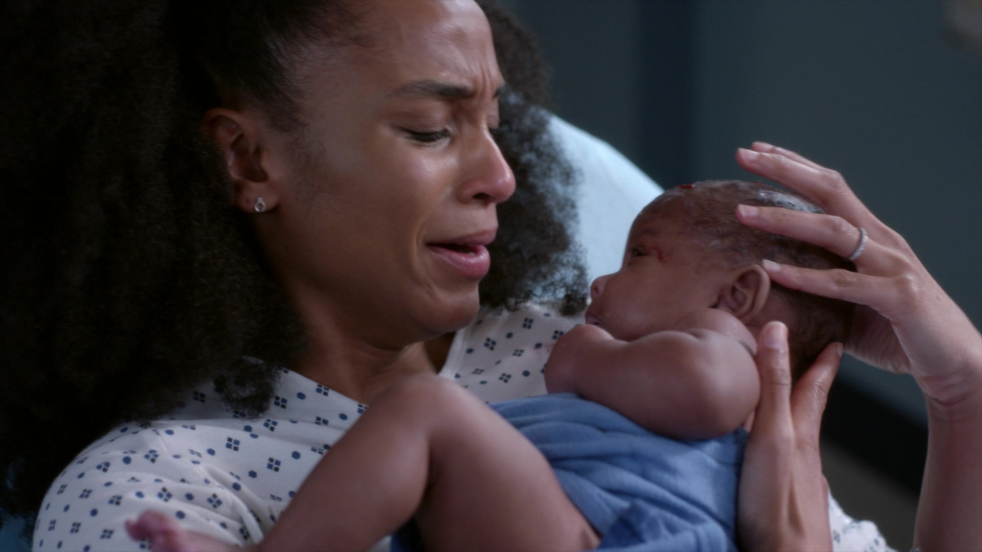Greys_Anatomy_S19E11_1652.jpg