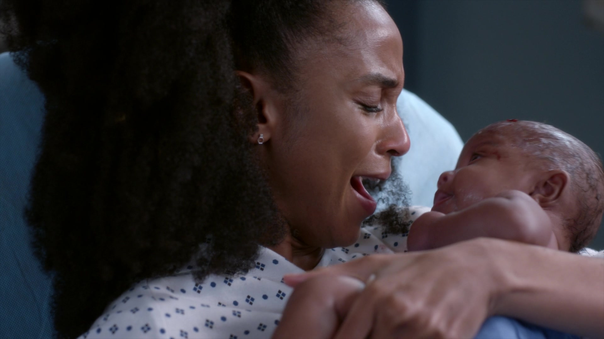 Greys_Anatomy_S19E11_1654.jpg