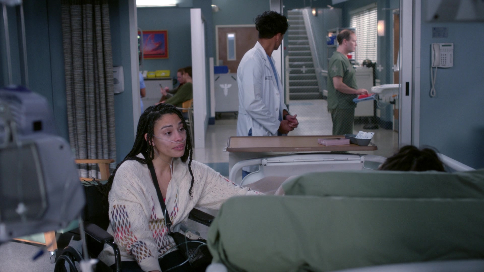 Greys_Anatomy_S19E11_1729.jpg