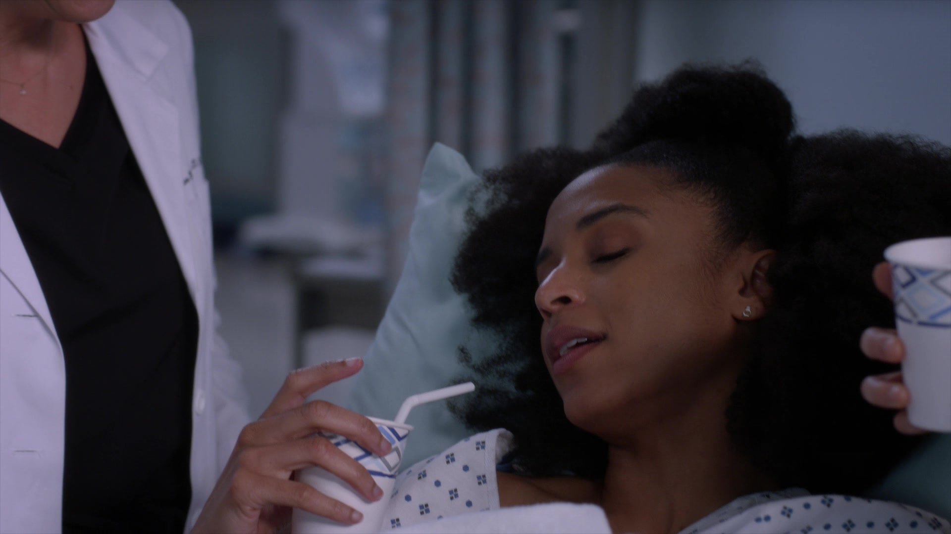 Greys_Anatomy_S19E11_1798.jpg