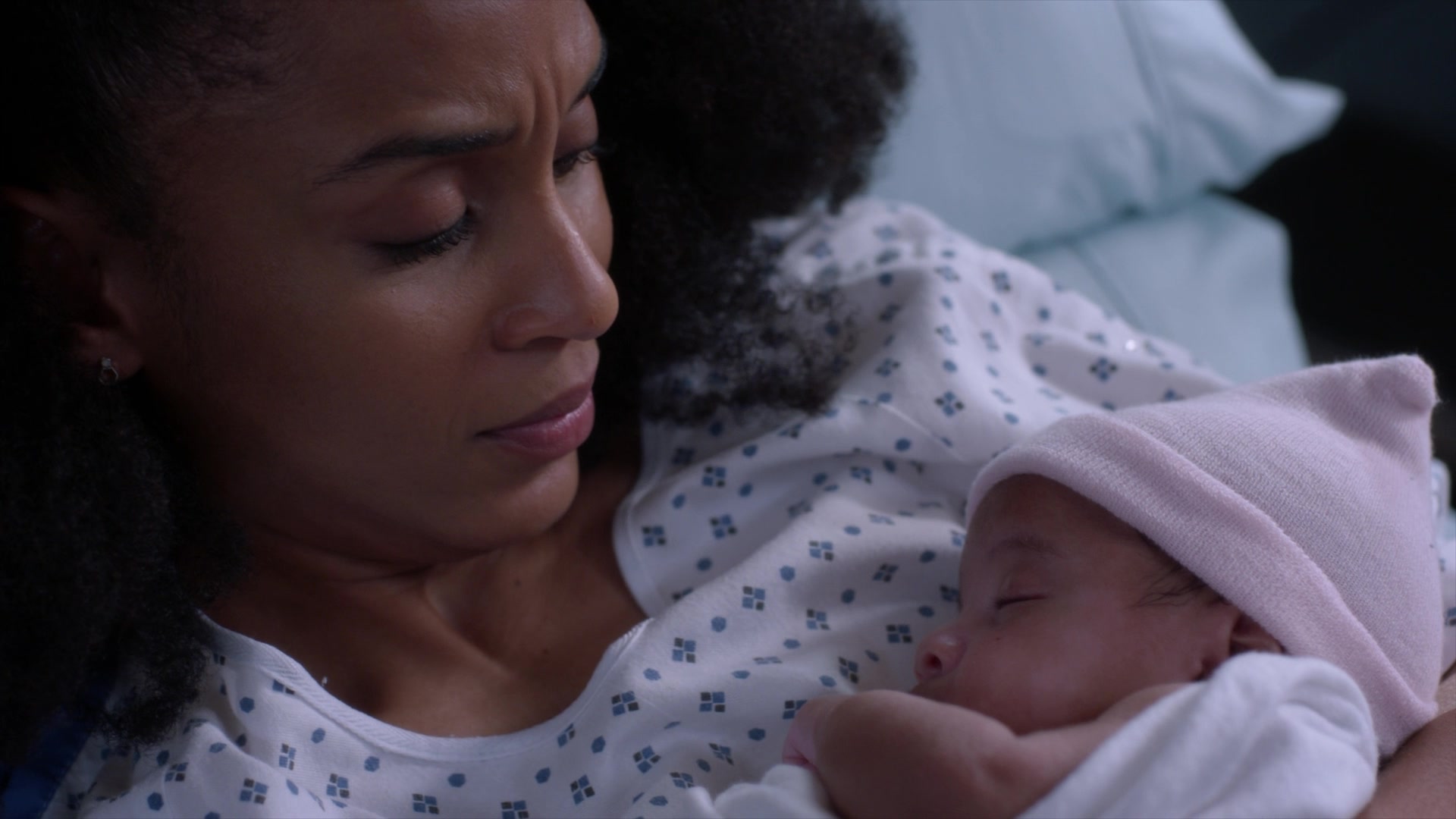 Greys_Anatomy_S19E11_1804.jpg