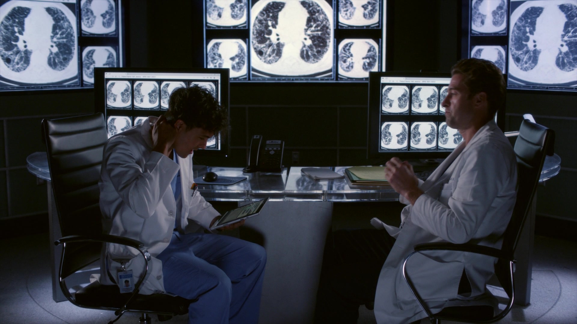 Greys_Anatomy_S19E11_1881.jpg