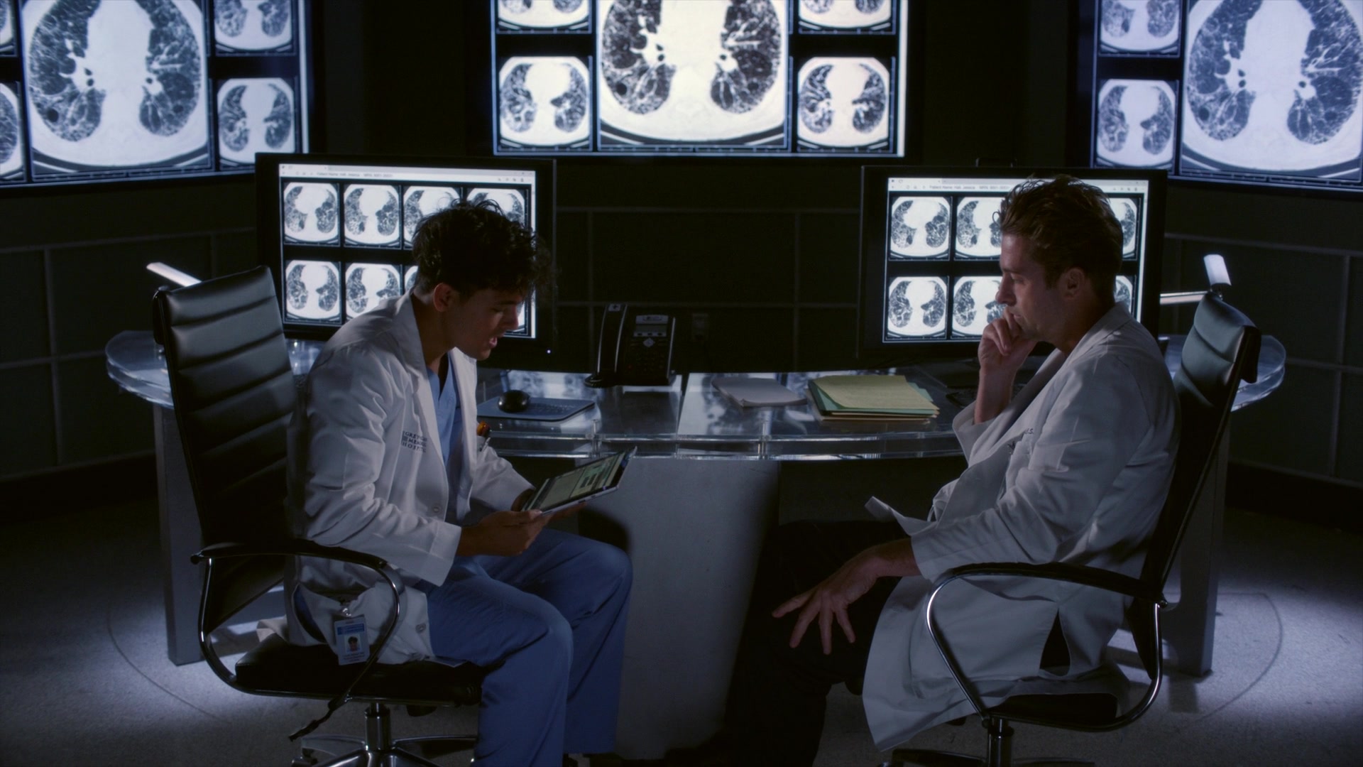 Greys_Anatomy_S19E11_1883.jpg