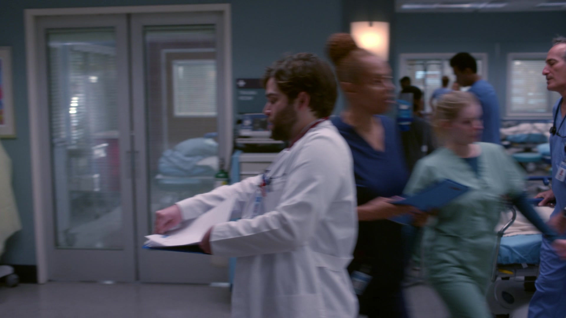 Greys_Anatomy_S19E11_1928.jpg