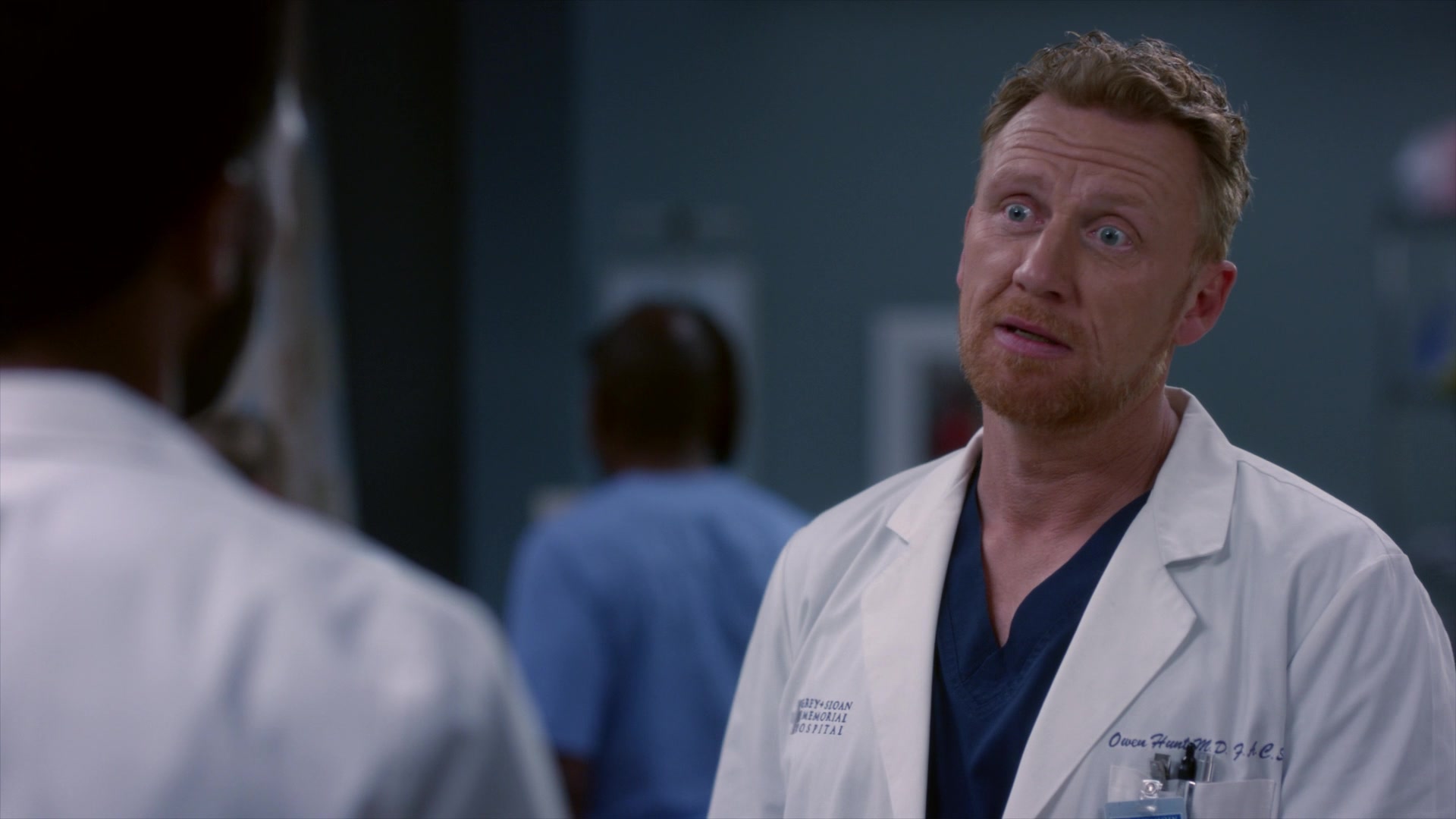 Greys_Anatomy_S19E11_1945.jpg