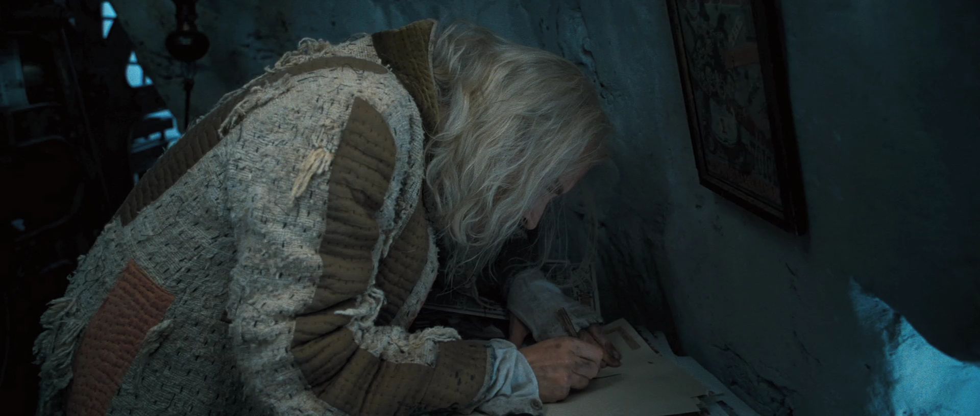 HP7ClipDeathlyHallows0055.jpg