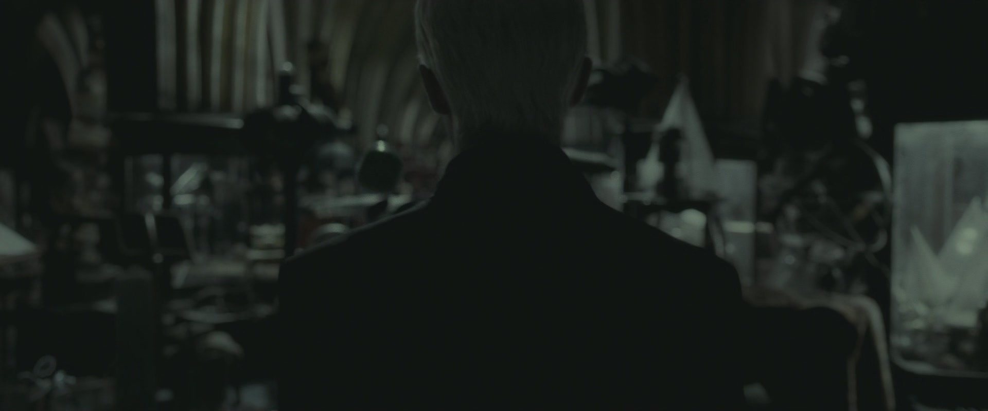 Halfblood-01300.jpg