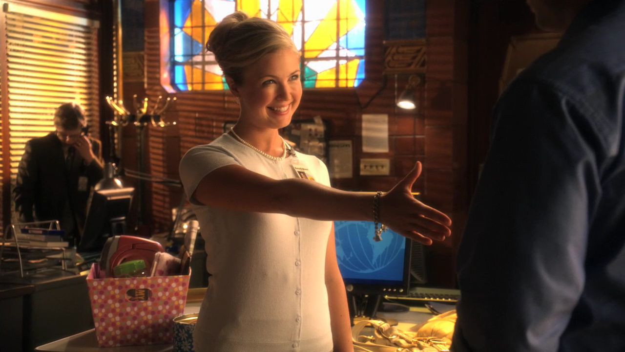 1002Smallville0106.jpg