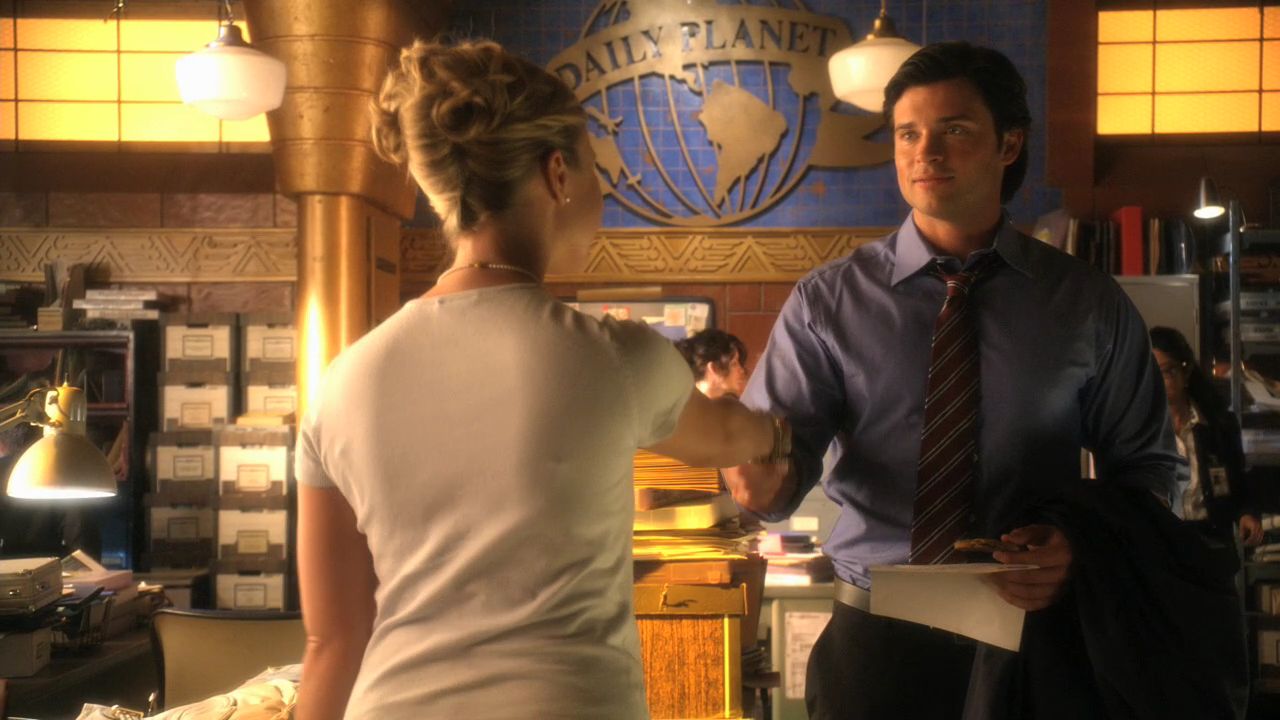 1002Smallville0107.jpg
