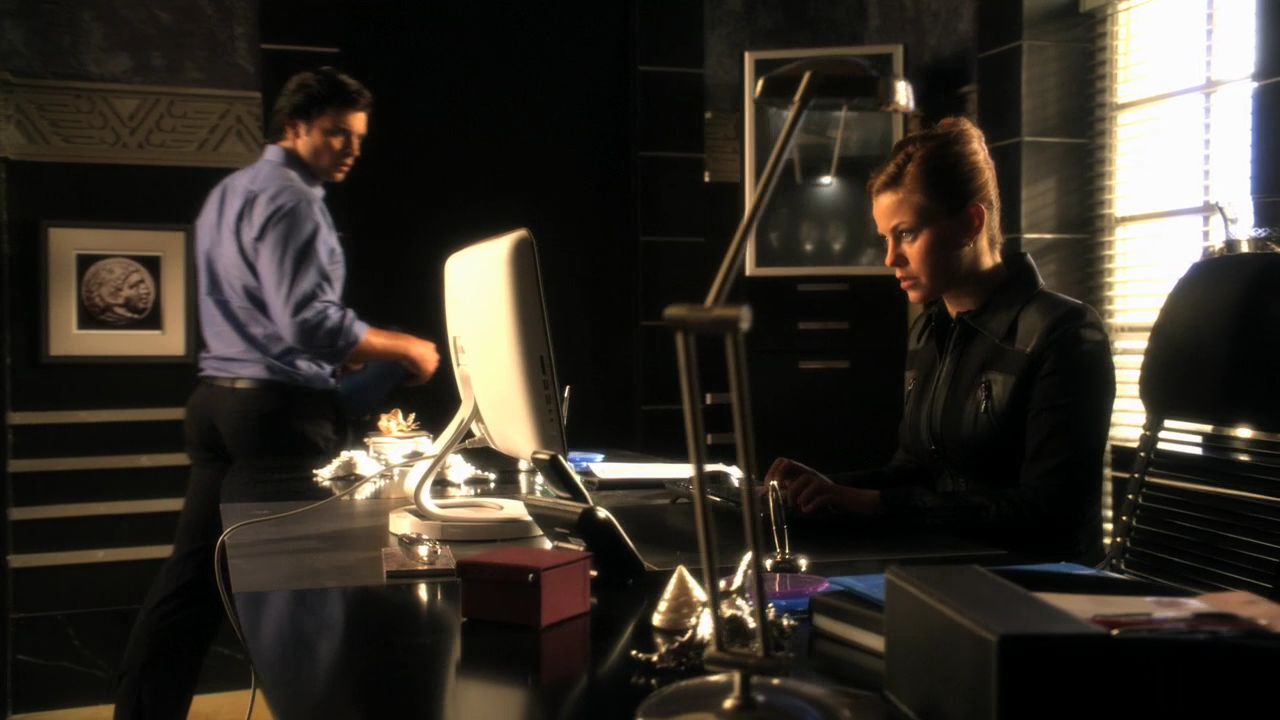 1002Smallville0601.jpg