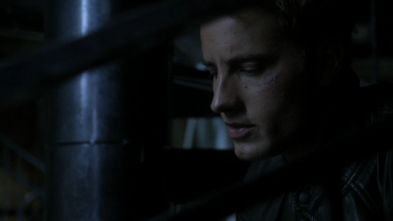 1002Smallville1197.jpg