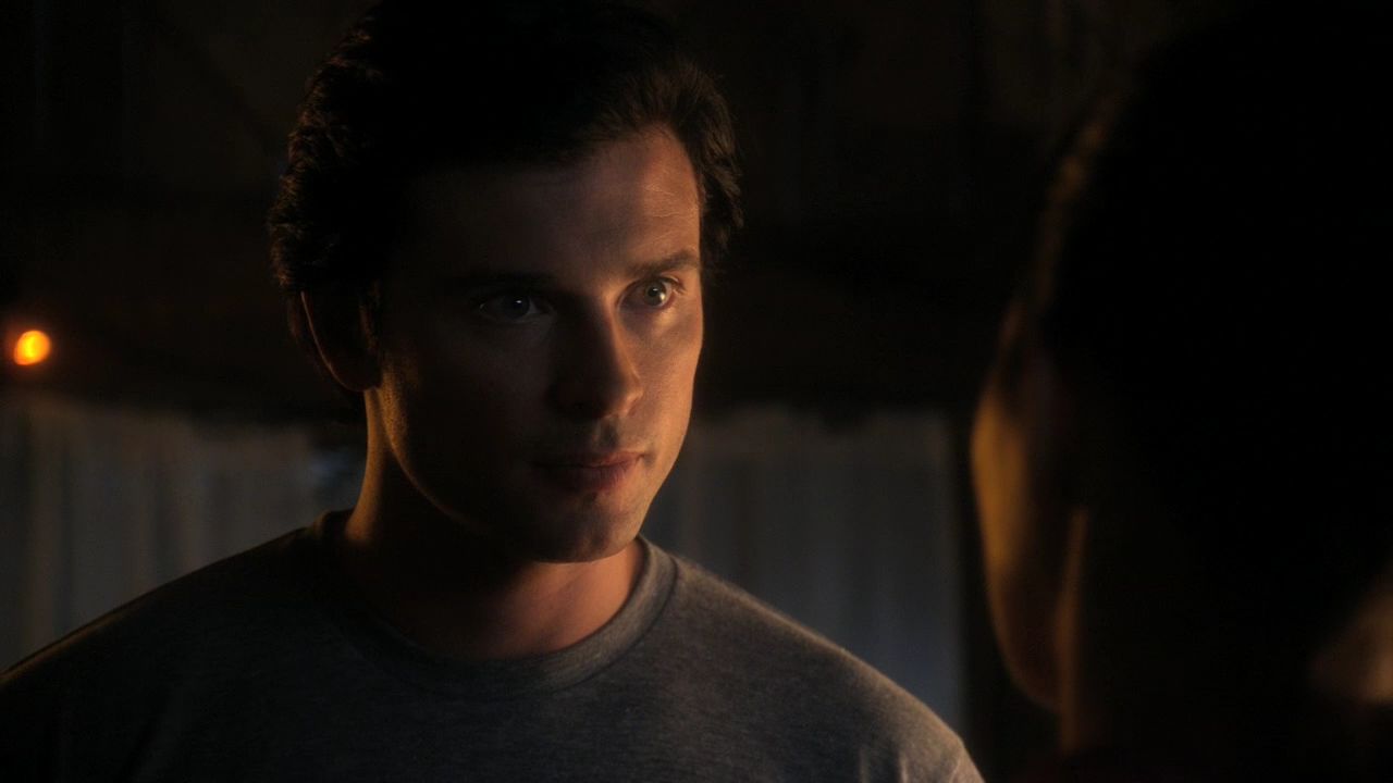 1004Smallville0041.jpg
