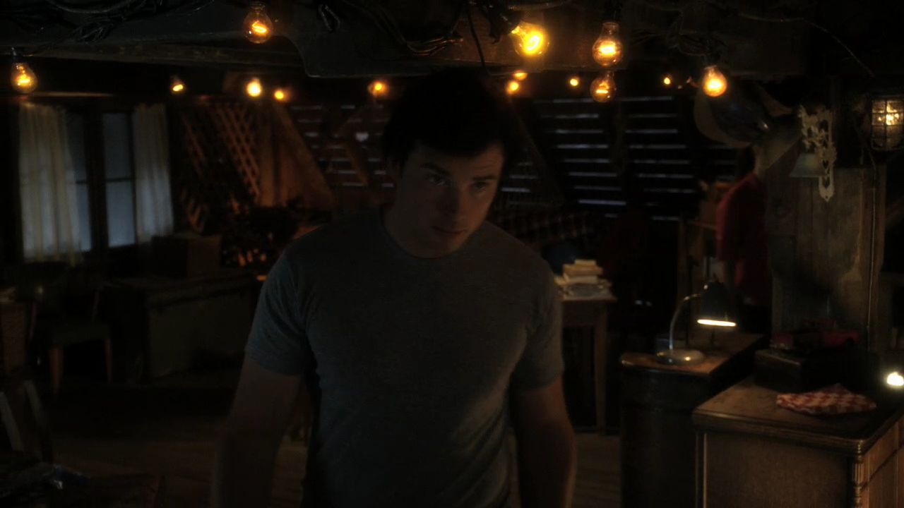 1004Smallville0057.jpg