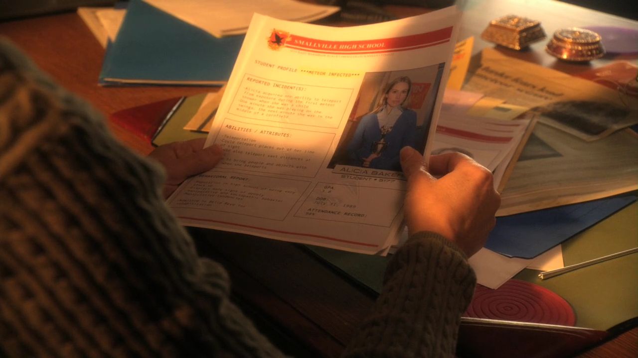 1004Smallville0127.jpg