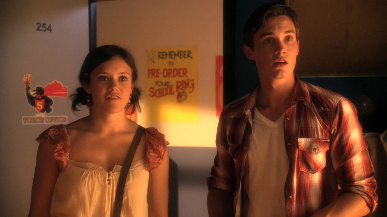 1004Smallville0368.jpg