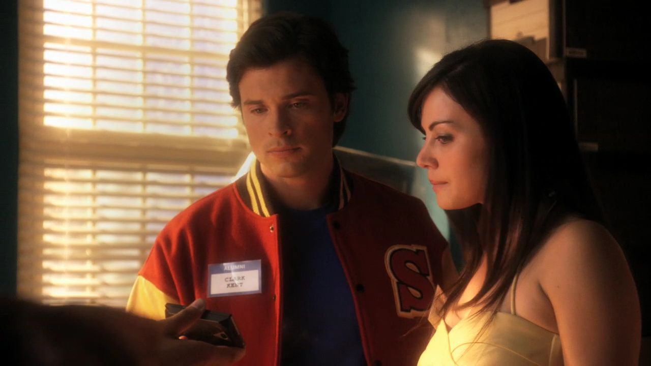 1004Smallville0416.jpg