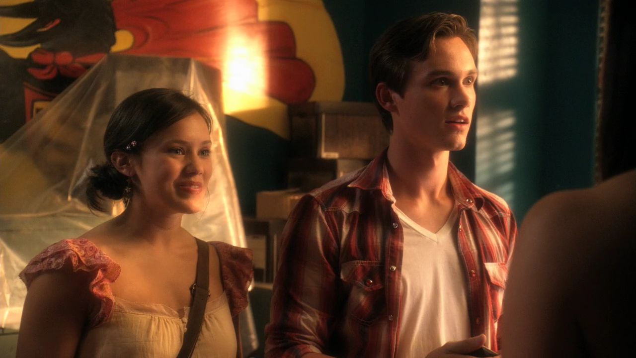 1004Smallville0417.jpg