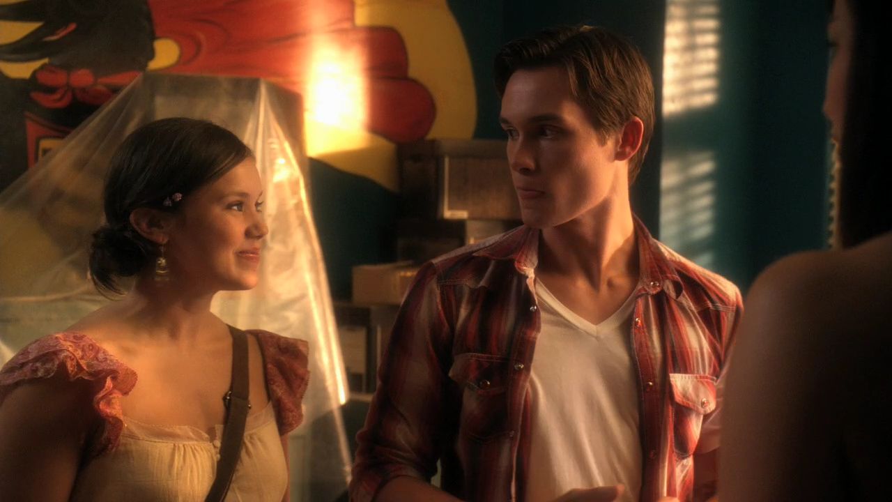 1004Smallville0419.jpg
