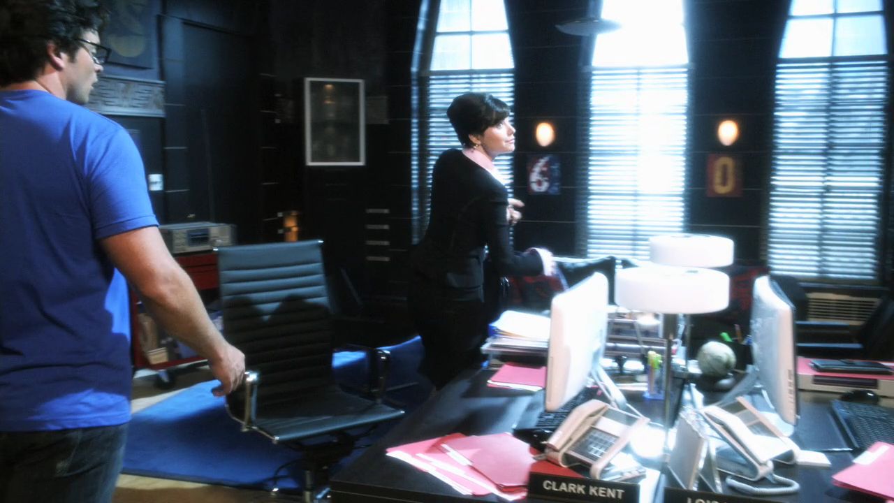 1004Smallville1013.jpg