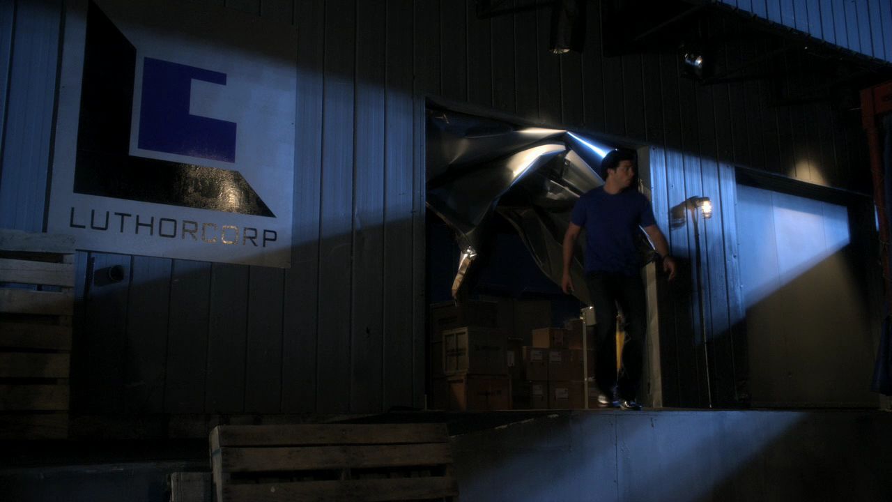 1005Smallville0614.jpg
