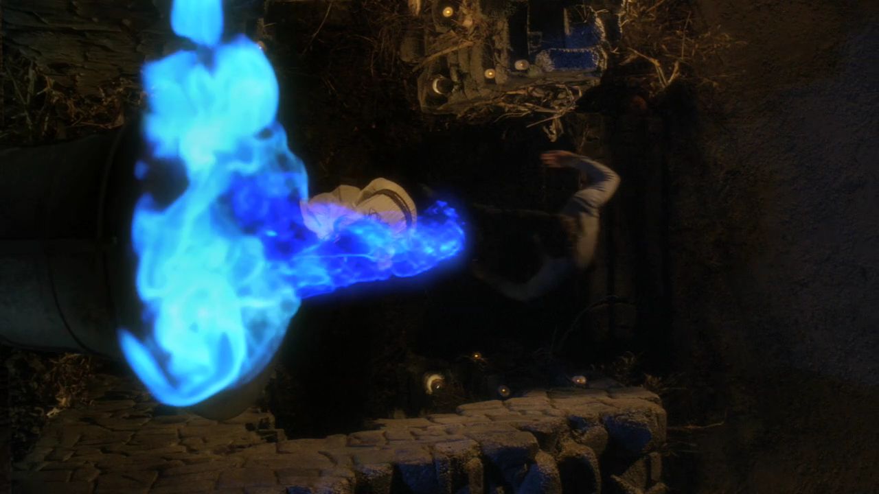 1006Smallville1164.jpg