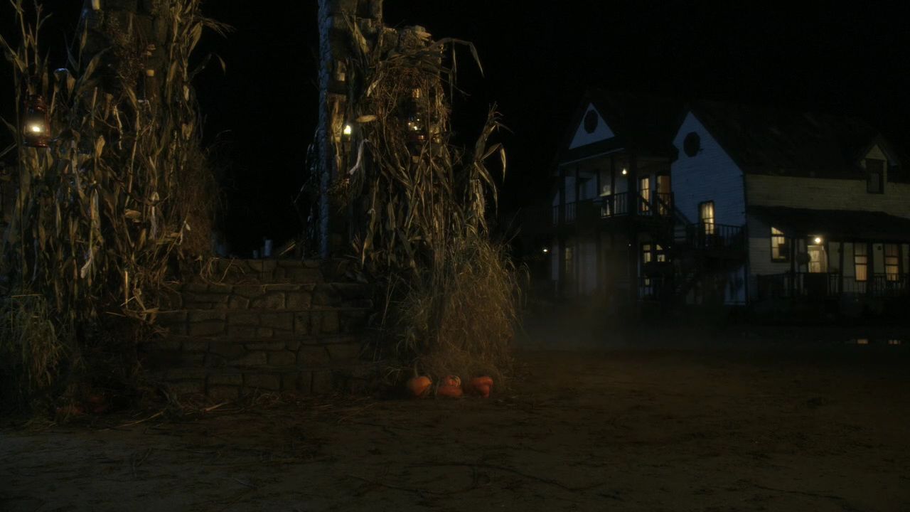 1006Smallville1238.jpg